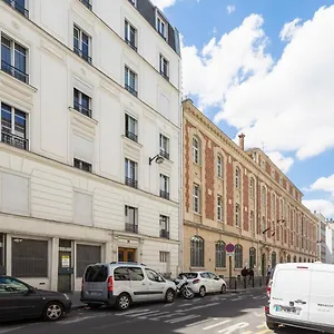 2br-apt-in-by-guestready-apartment.fr-paris.fr/